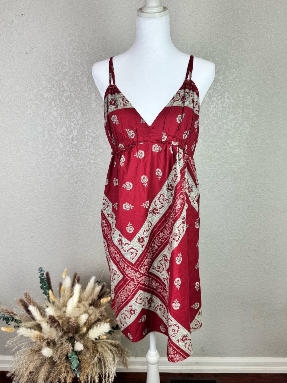 Converse One Star Burgundy Floral Bandana Empire Waist Sun Dress Womens Medium